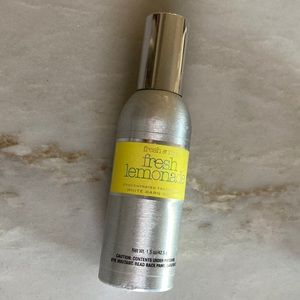 Bath and Body Works Fresh Lemonade Room Spray